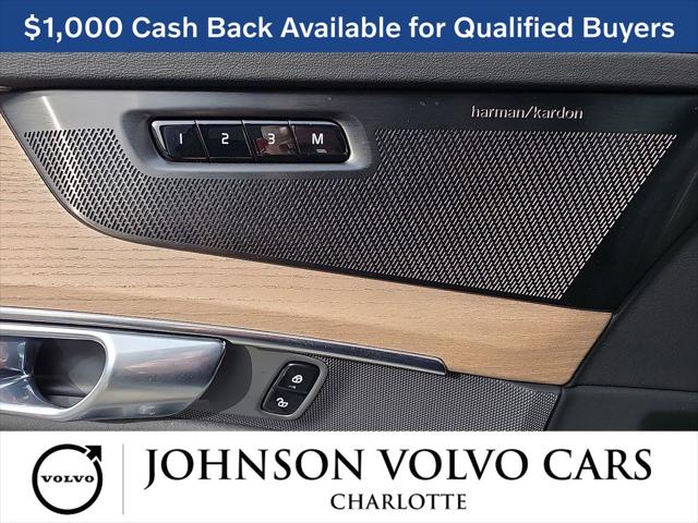 2026 Volvo XC90 Plug-In Hybrid Plus, T8 AWD, Electric/Gasoline, Bright, 7 Seats