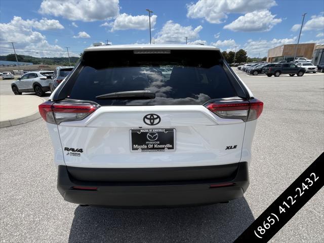 2020 Toyota RAV4 XLE