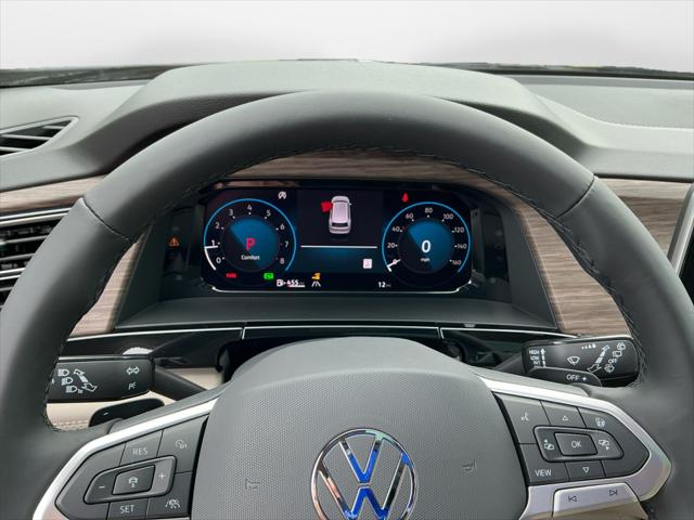 2025 Volkswagen Atlas 2.0T SEL Premium R-Line