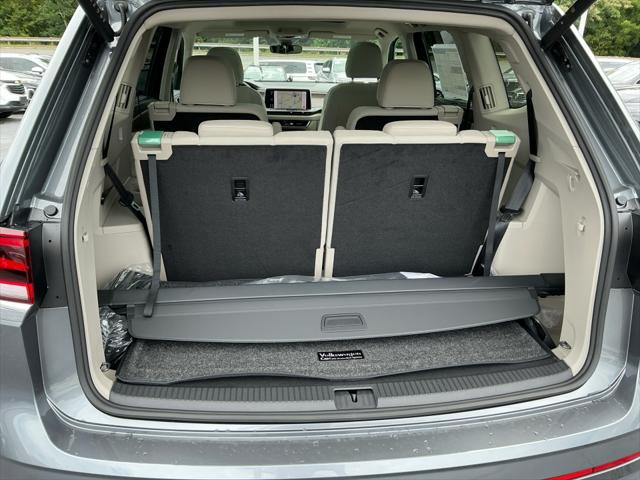 2025 Volkswagen Atlas 2.0T SEL Premium R-Line