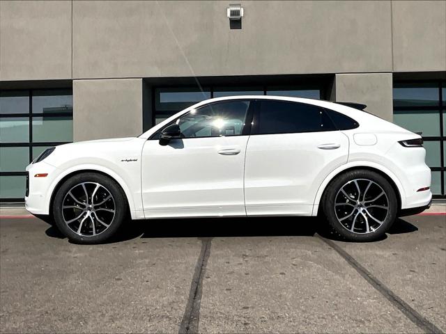 2025 Porsche Cayenne E-Hybrid Turbo