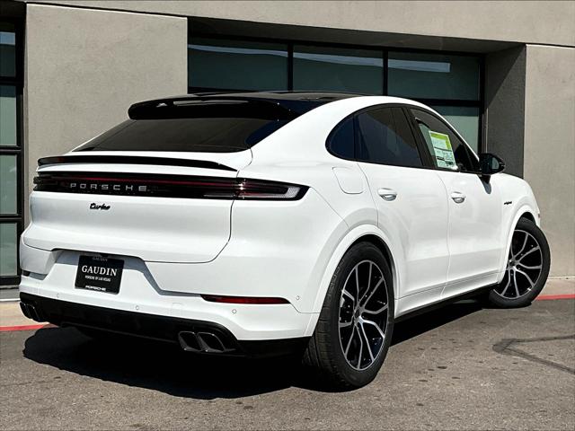2025 Porsche Cayenne E-Hybrid Turbo