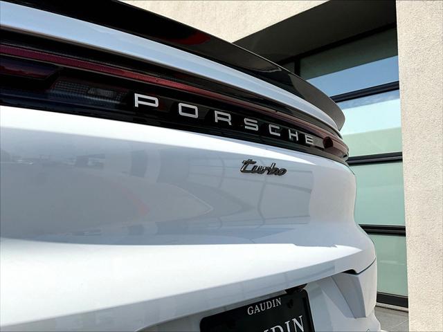2025 Porsche Cayenne E-Hybrid Turbo