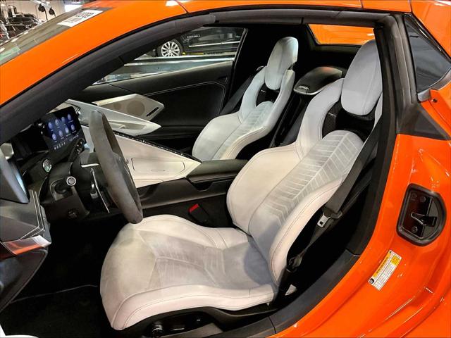 2023 Chevrolet Corvette Stingray RWD Convertible 2LT