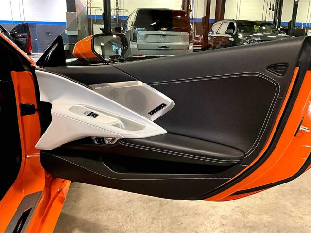 2023 Chevrolet Corvette Stingray RWD Convertible 2LT