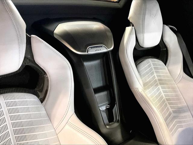2023 Chevrolet Corvette Stingray RWD Convertible 2LT