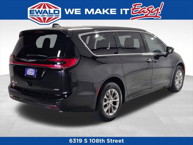 2026 Chrysler Pacifica PACIFICA SELECT AWD