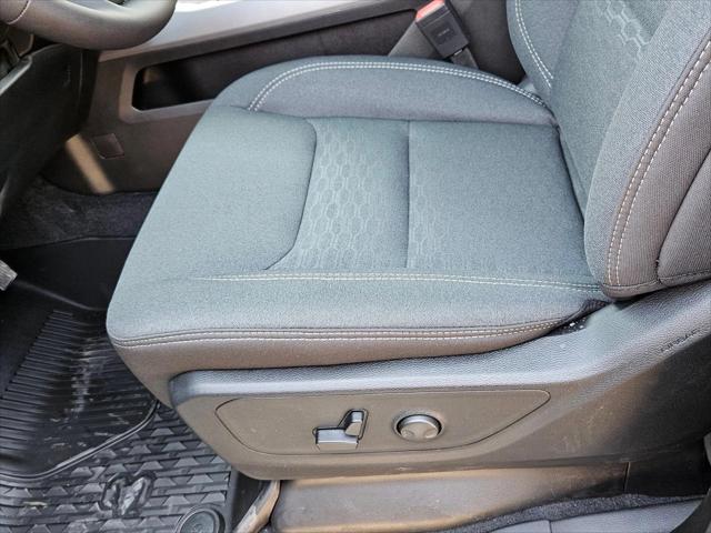 2026 Ram 1500 Lone Star Crew Cab 4x4 5'7" Box