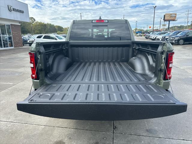 2026 Ram 1500 Rebel Crew Cab 4x4 5'7" Box