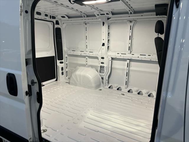 2026 Ram ProMaster Cargo Van Tradesman Low Roof 118" WB w/Pass Seat