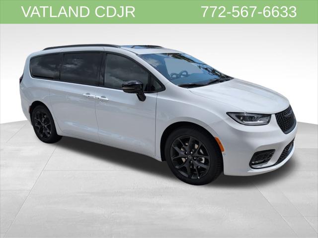 2026 Chrysler Pacifica PACIFICA LIMITED