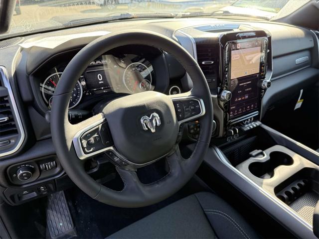 2026 RAM Ram 1500 RAM 1500 BIG HORN CREW CAB 4X4 57 BOX 2026 RAM Ram 1500 RAM 1500 BIG HORN CREW CAB 4X4 57 BOX