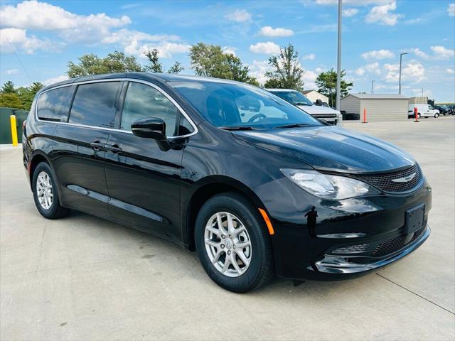 2026 Chrysler Voyager VOYAGER LX