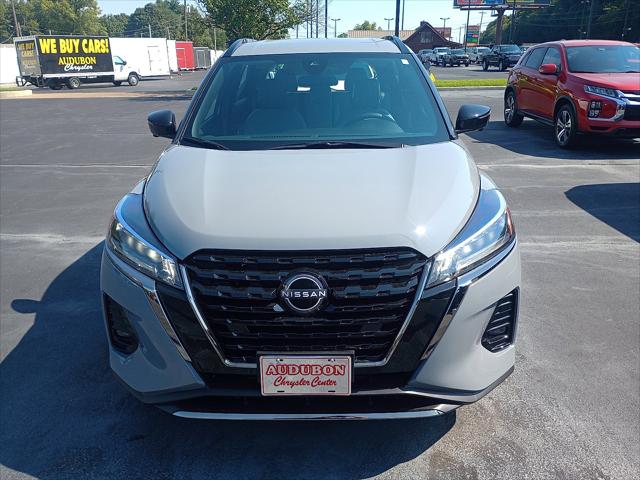 2024 Nissan Kicks SR Xtronic CVT