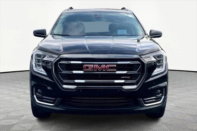 2023 GMC Terrain AWD AT4