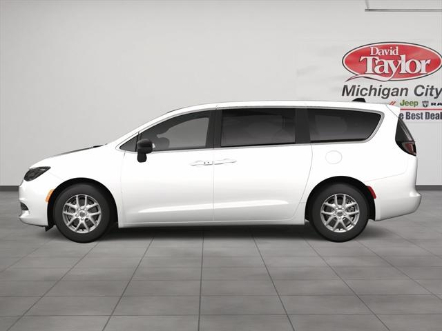2025 Chrysler Voyager VOYAGER LX