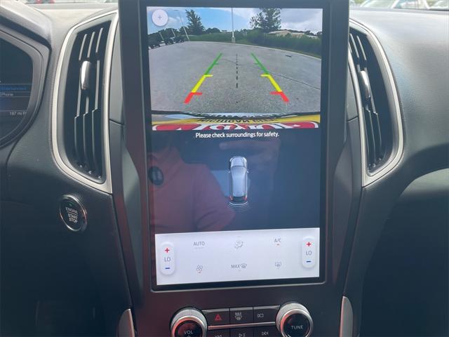 2024 Ford Edge SE