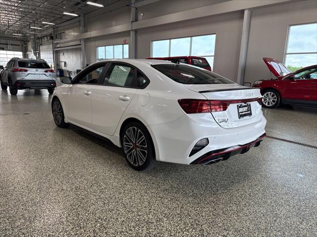 2022 Kia Forte GT Manual