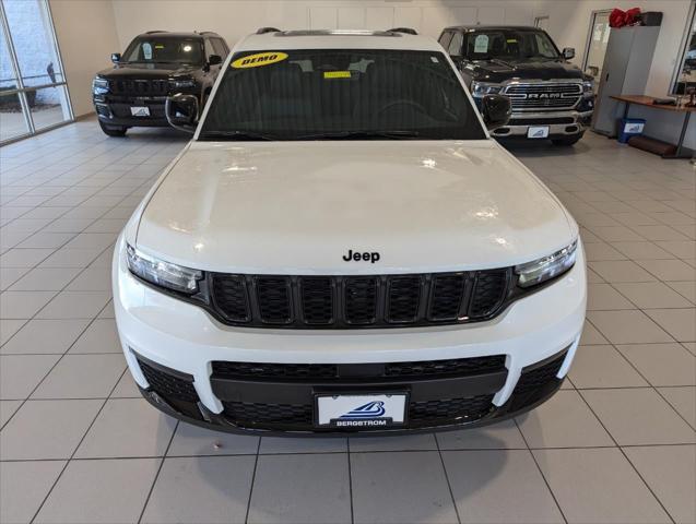 2025 Jeep Grand Cherokee GRAND CHEROKEE L LIMITED 4X4 2025 Jeep Grand Cherokee GRAND CHEROKEE L LIMITED 4X4