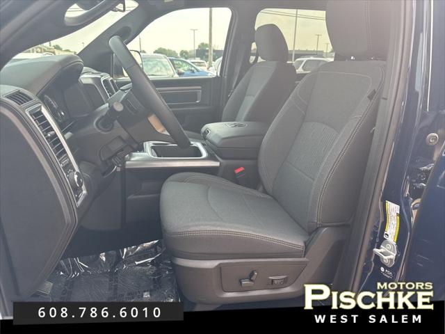 2024 RAM 1500 Classic Warlock Crew Cab 4x4 57 Box 2024 RAM 1500 Classic Warlock Crew Cab 4x4 57 Box