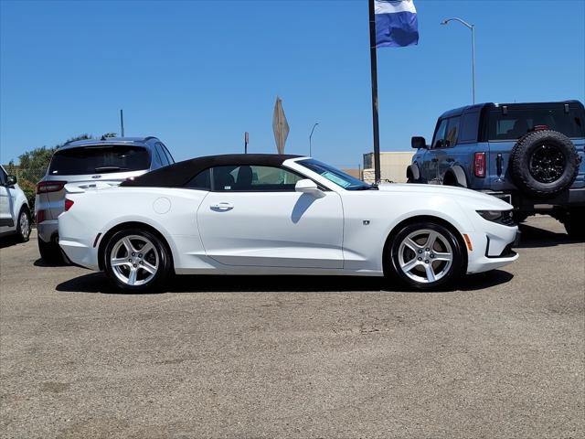 2022 Chevrolet Camaro RWD Convertible 1LT