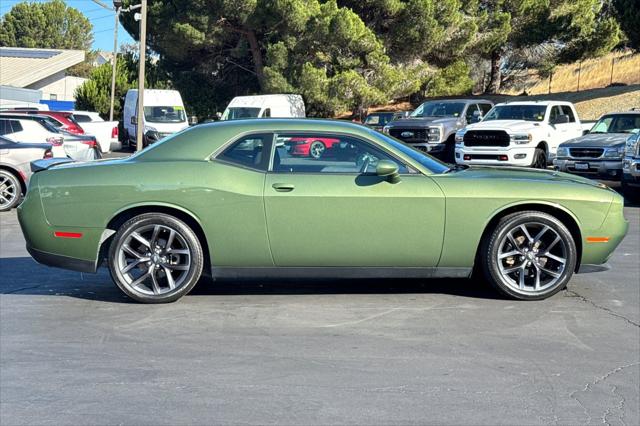 2022 Dodge Challenger SXT