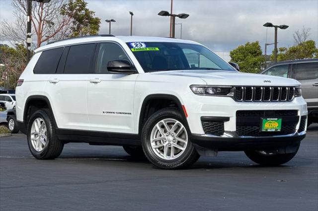 2023 Jeep Grand Cherokee L Laredo 4x4