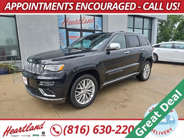 2017 Jeep Grand Cherokee Summit 4x4 2017 Jeep Grand Cherokee Summit 4x4