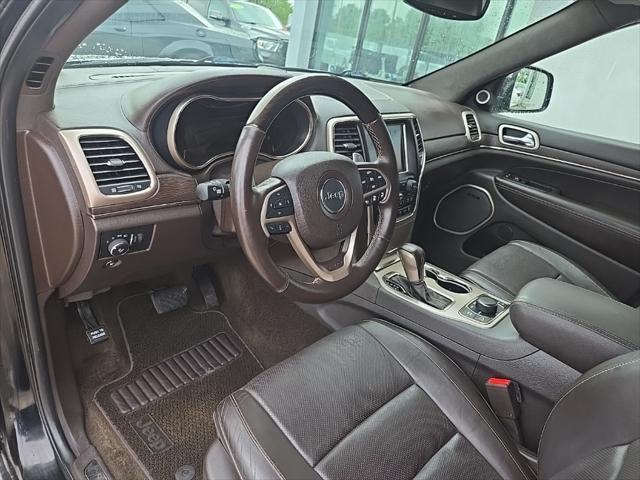 2017 Jeep Grand Cherokee Summit 4x4 2017 Jeep Grand Cherokee Summit 4x4