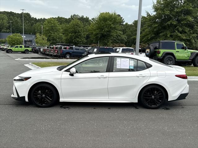 2025 Toyota Camry SE