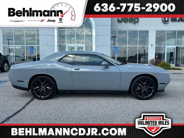2021 Dodge Challenger SXT