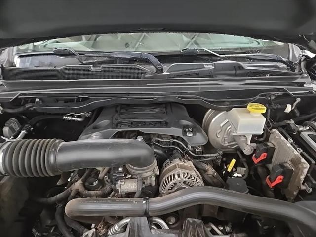 2019 RAM 1500 Laramie Quad Cab 4x4 64 Box