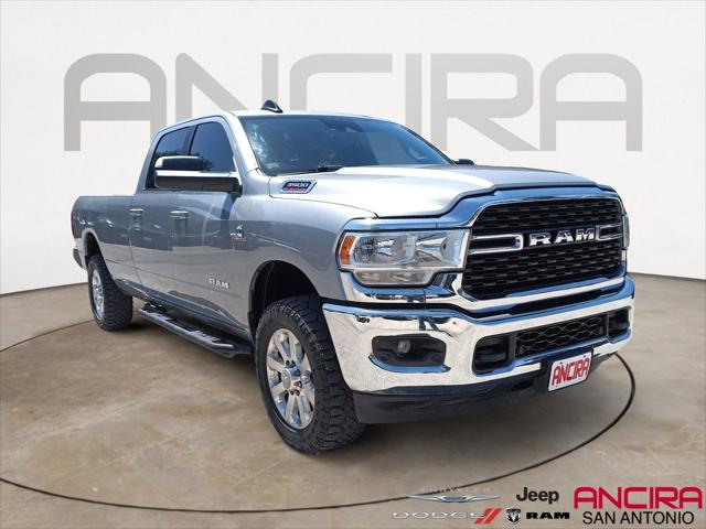2022 RAM 3500 Lone Star Crew Cab 4x4 8 Box