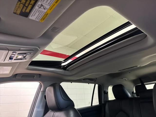2020 Toyota Highlander Hybrid XLE