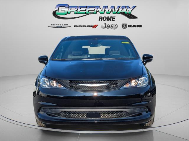 2026 Chrysler Voyager VOYAGER LX