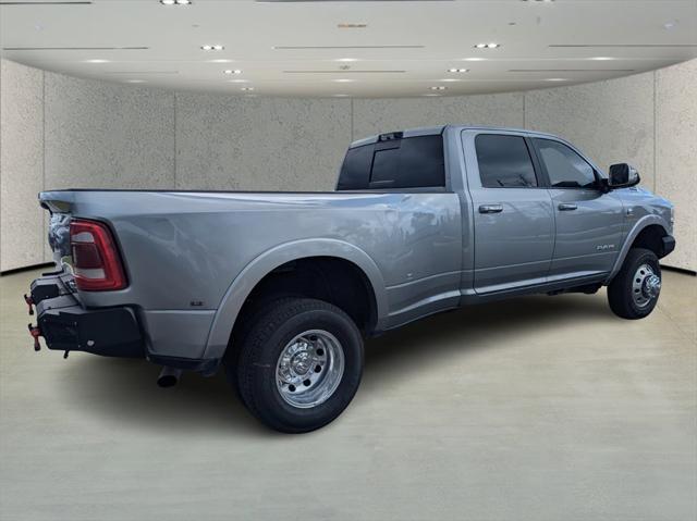 2022 RAM 3500 Laramie Crew Cab 4x4 8 Box
