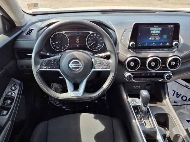2023 Nissan Sentra SV Xtronic CVT