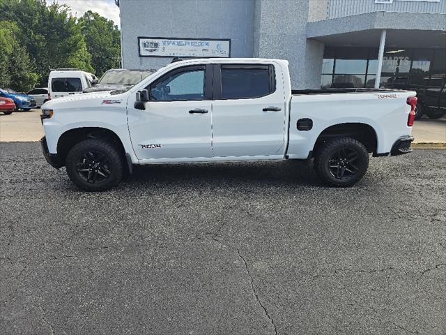 2021 Chevrolet Silverado 1500 4WD Double Cab Standard Bed Custom