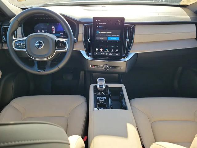 2026 Volvo XC90 Plus, B6 AWD Gas (mild hybrid), Gasoline, Bright, 7 Seats