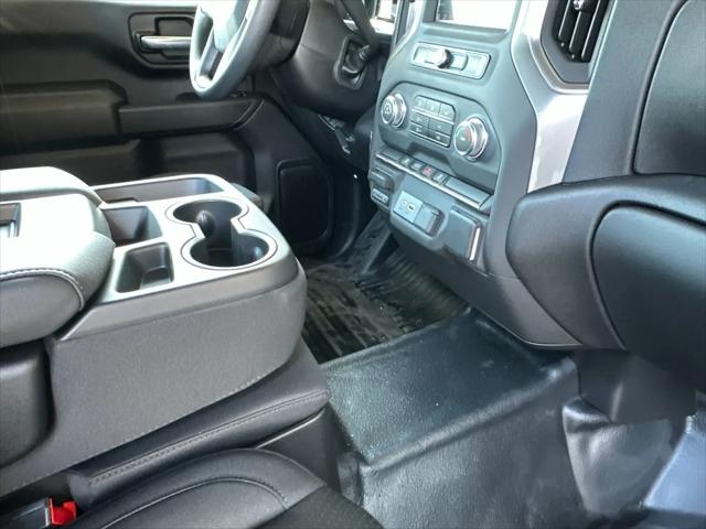 2025 GMC Sierra 2500HD 4WD Regular Cab Long Bed Pro