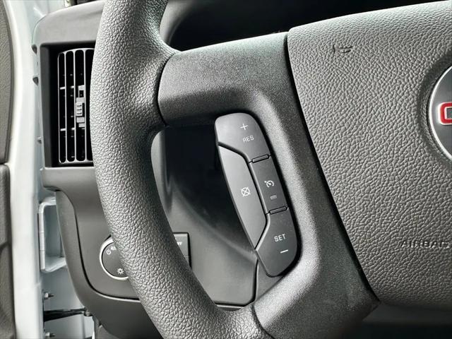 2025 GMC Savana Cutaway Work Van