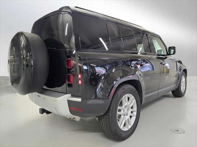 2025 Land Rover Defender 110 P300