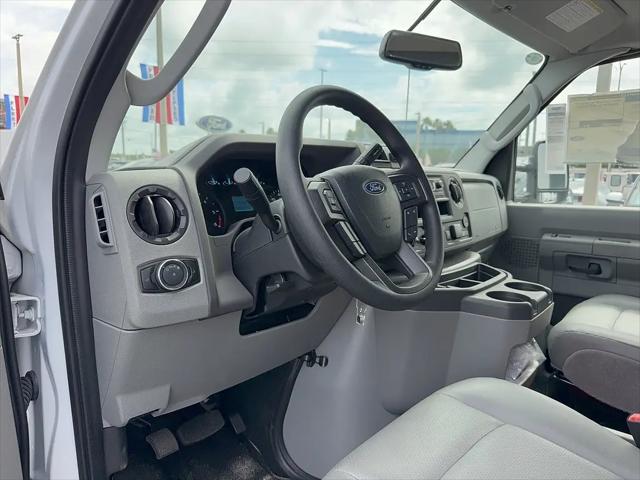2026 Ford E-350 Cutaway E-Series Cutaway