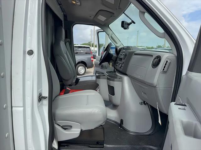 2026 Ford E-350 Cutaway E-Series Cutaway