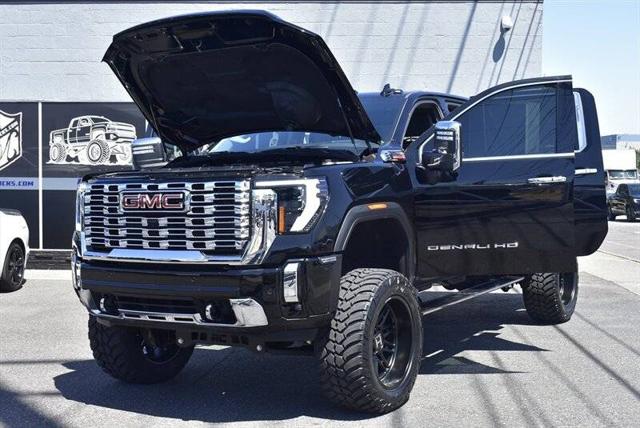 2024 GMC Sierra 3500HD Denali