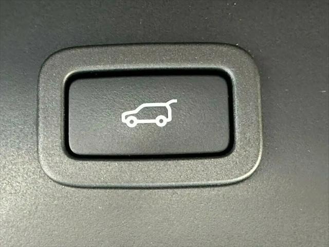 2020 Land Rover Range Rover P525 HSE