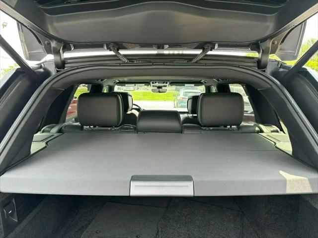 2020 Land Rover Range Rover P525 HSE