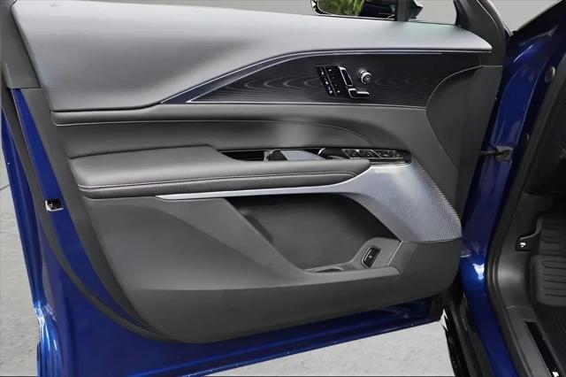 2026 Cadillac iQ V-Series w/1SV