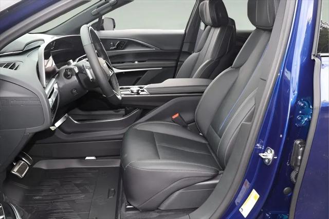 2026 Cadillac iQ V-Series w/1SV