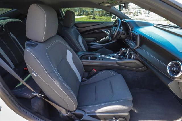 2021 Chevrolet Camaro RWD Coupe 1LS